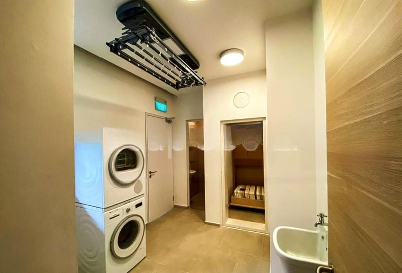 15 HOLLAND HILL 1