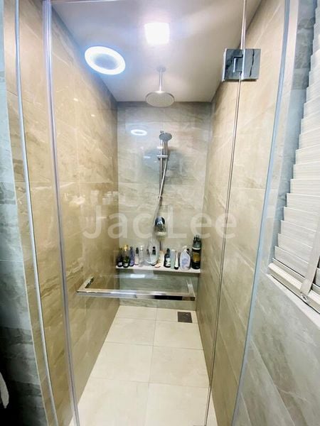 RIVERFRONT RESIDENCES 13