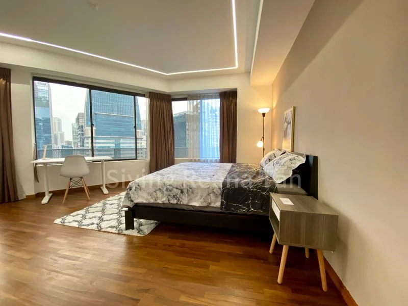 INTERNATIONAL PLAZA 7