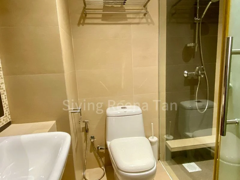 INTERNATIONAL PLAZA 9