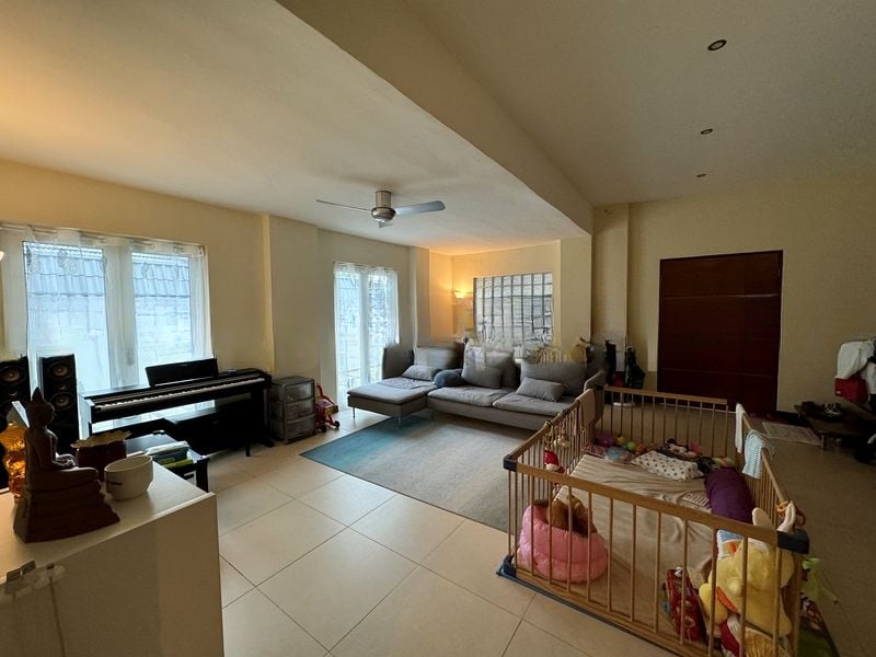 SERANGOON GARDEN ESTATE 2