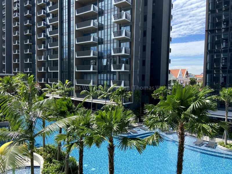 THE GARDEN RESIDENCES 7