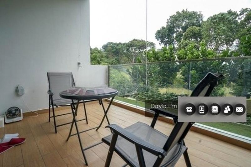 KINGSFORD . HILLVIEW PEAK 2