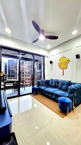 RIVERFRONT RESIDENCES 3