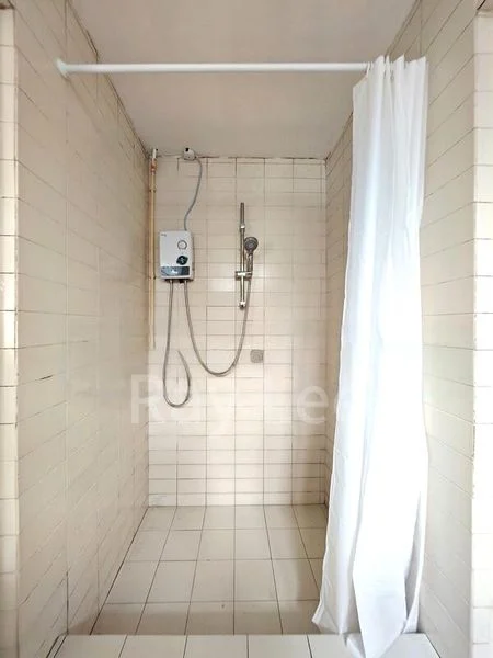 TELOK BLANGAH HOUSE 8