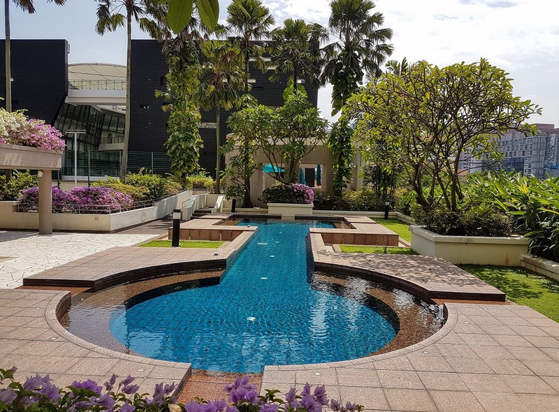 BURLINGTON SQUARE 36