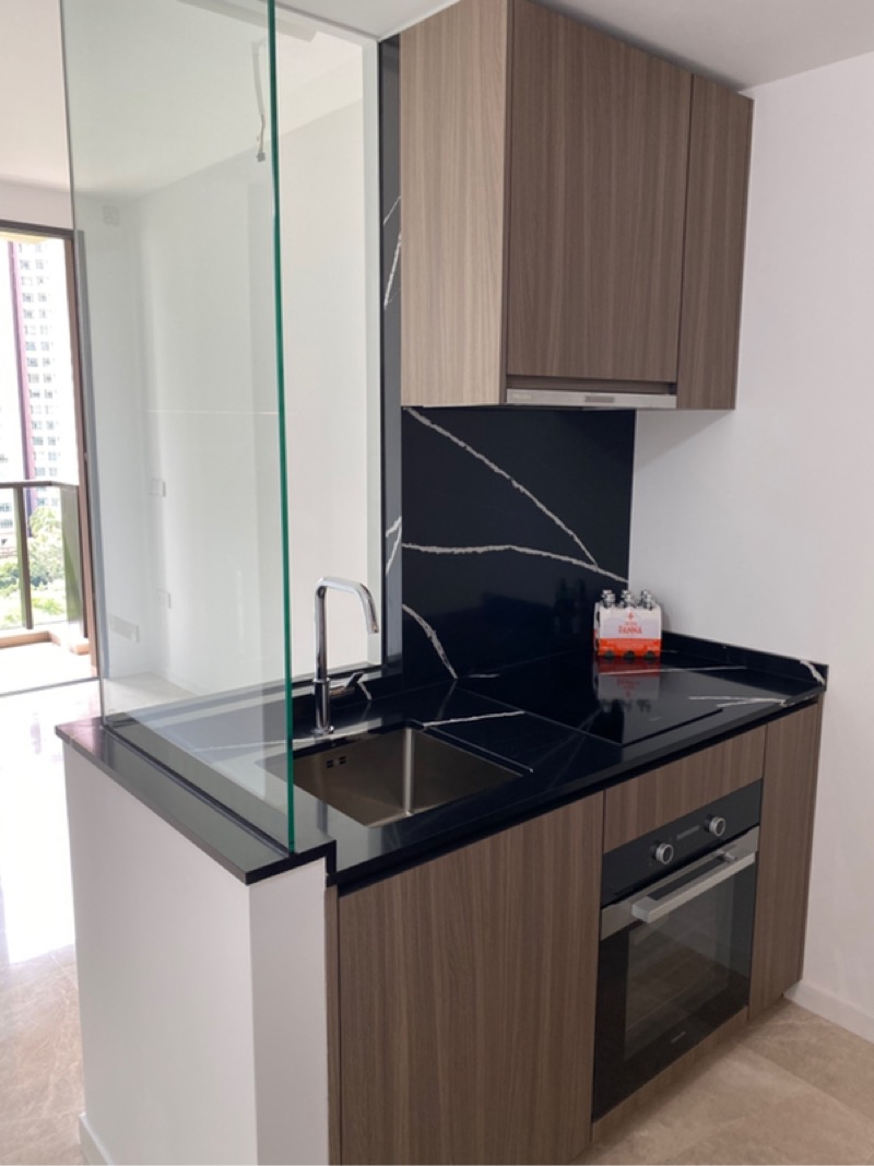 IRWELL HILL RESIDENCES 4