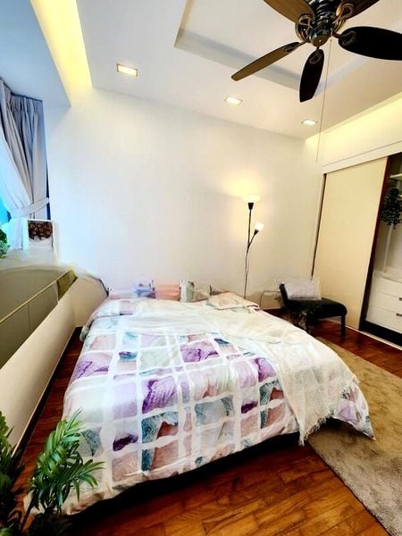 CITY SQUARE RESIDENCES 7