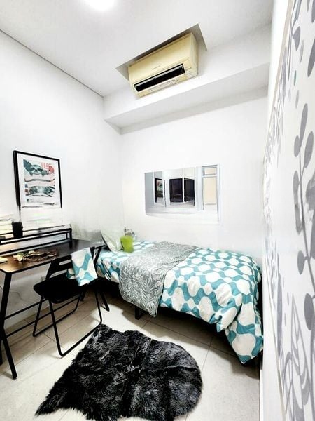 CITY SQUARE RESIDENCES 4