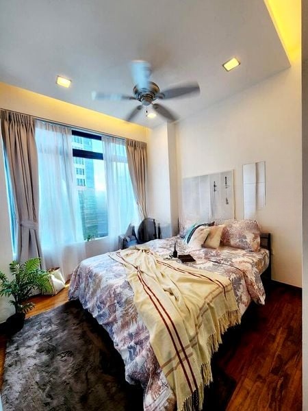 CITY SQUARE RESIDENCES 8