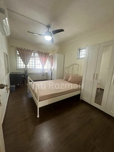 JURONG WEST ST 81 10