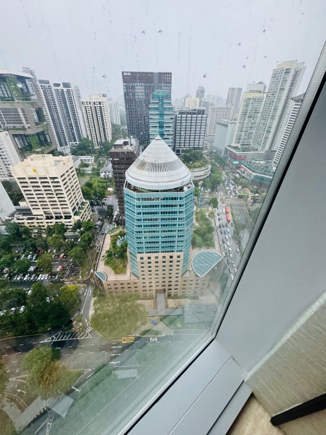 TWENTYONE ANGULLIA PARK 2