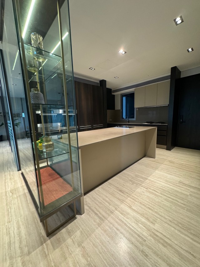 TWENTYONE ANGULLIA PARK 5