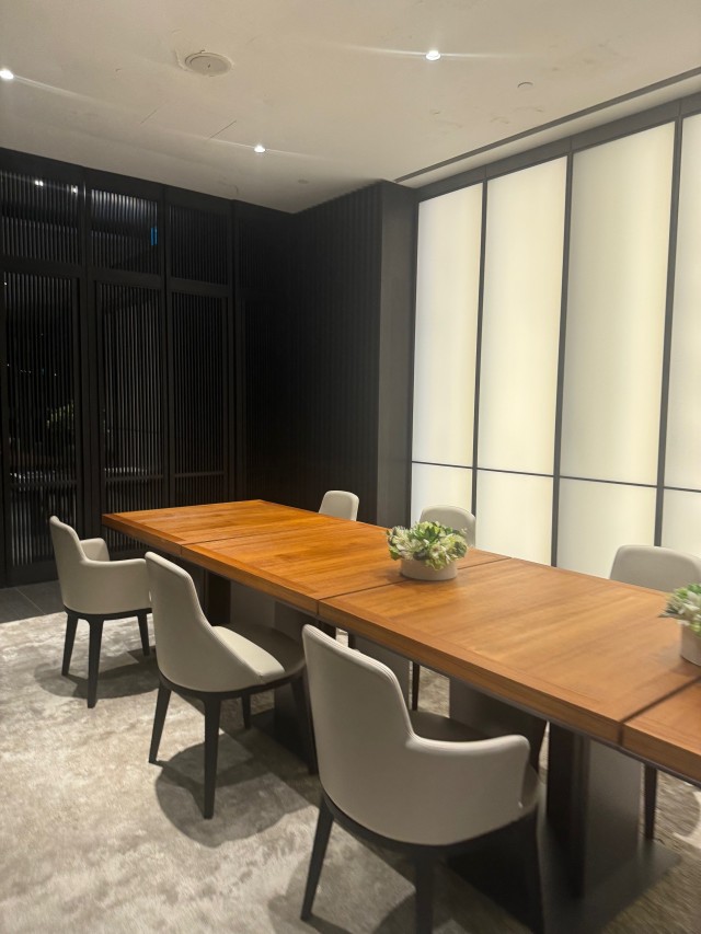 TWENTYONE ANGULLIA PARK 9