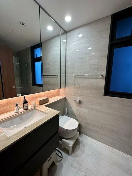 FOURTH AVENUE RESIDENCES 2