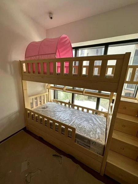 FOURTH AVENUE RESIDENCES 4