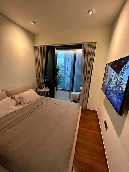 FOURTH AVENUE RESIDENCES 6