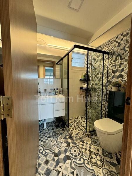 BT BATOK WEST AVE 6 2