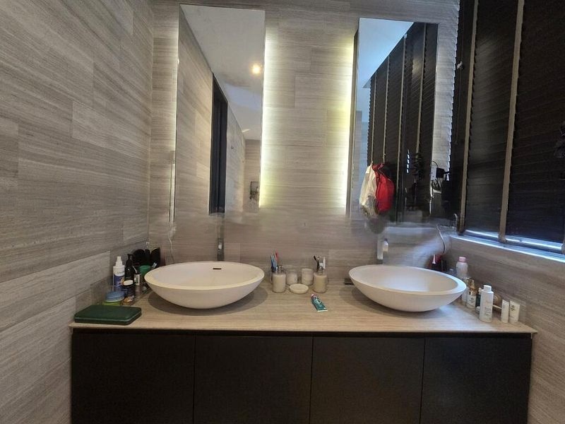 MADISON RESIDENCES 8