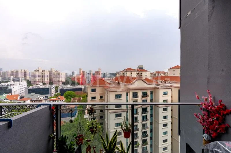 STIRLING RESIDENCES 6