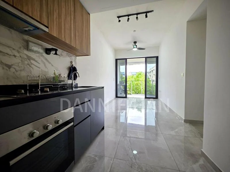 THE VERANDAH RESIDENCES 9