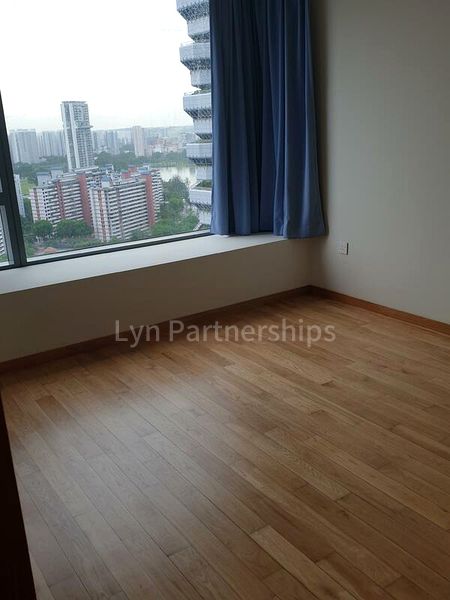 CONCOURSE SKYLINE 10