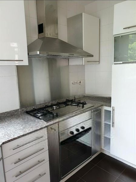 ADAM PARK CONDOMINIUM 8