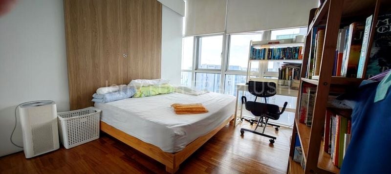 THE LINCOLN MODERN 8