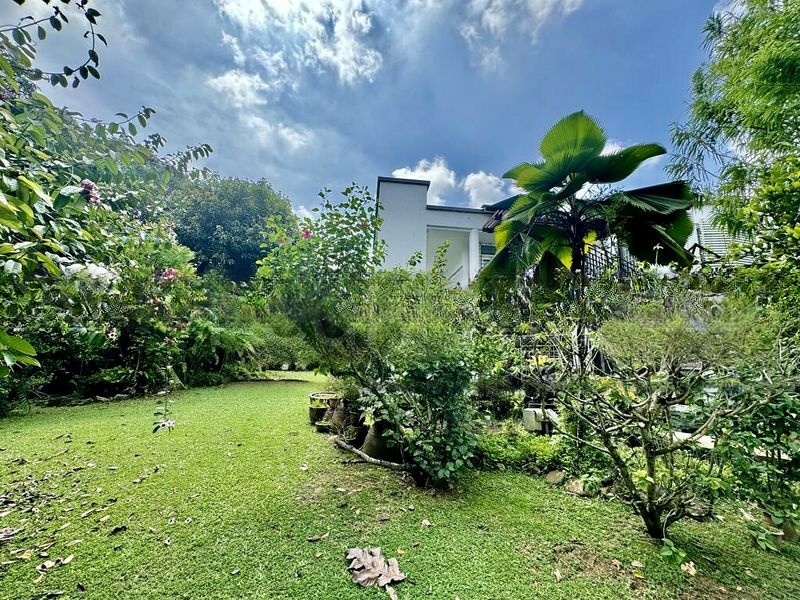 QUEEN ASTRID PARK 6