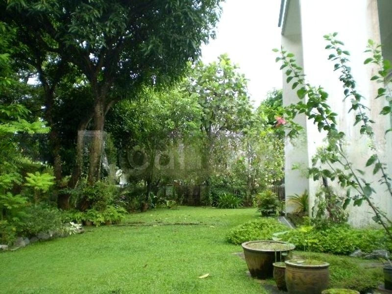 QUEEN ASTRID PARK 1