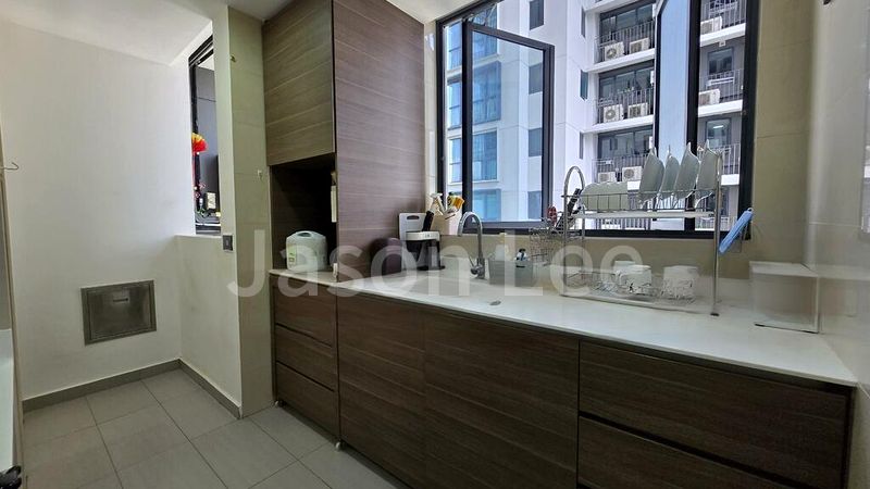 FORESQUE RESIDENCES 9