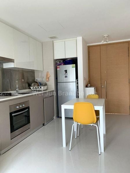 HEDGES PARK CONDOMINIUM 2