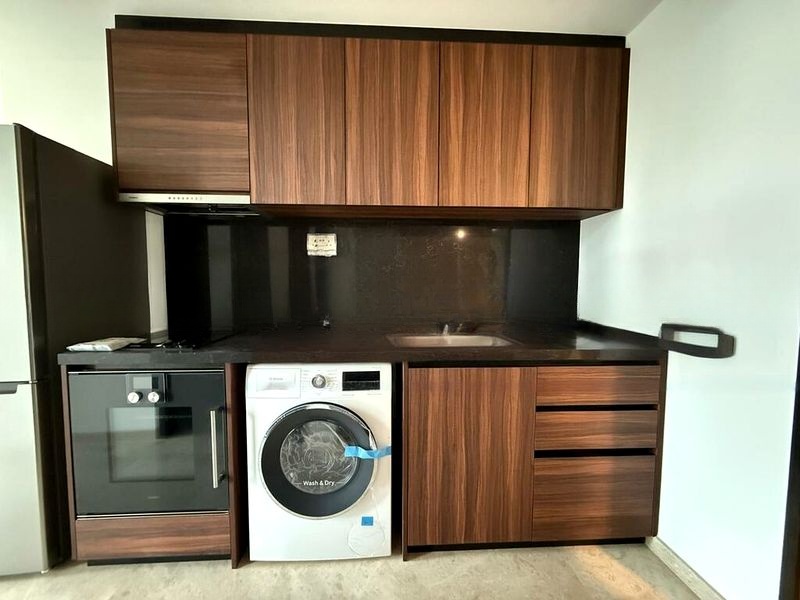 PULLMAN RESIDENCES NEWTON 8