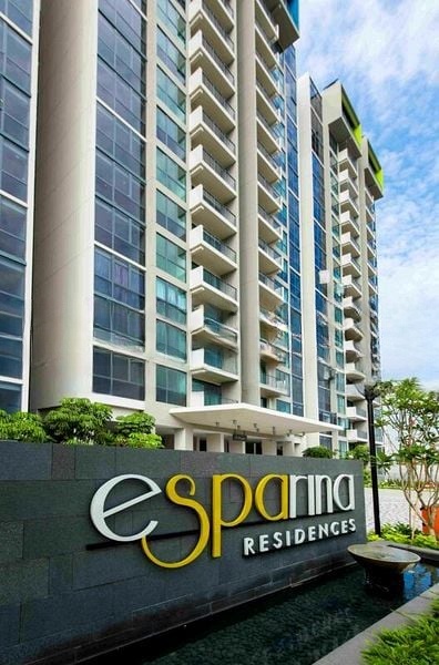 ESPARINA RESIDENCES 7