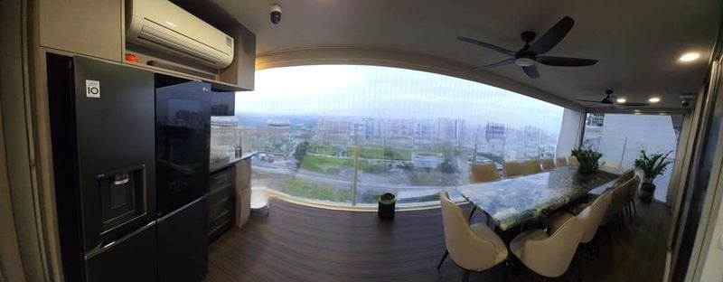 SKY@ELEVEN 2