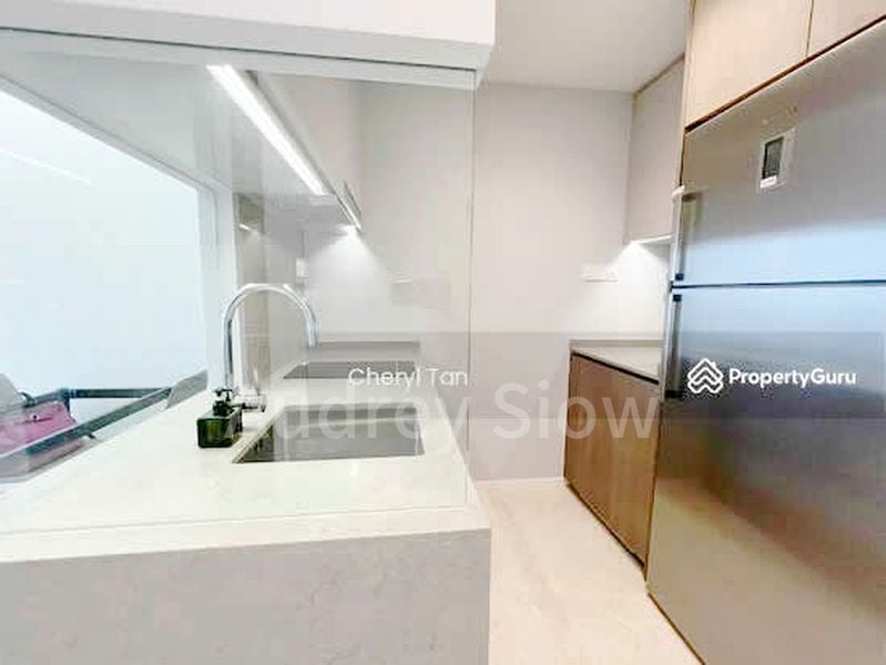 AVENUE SOUTH RESIDENCE 6