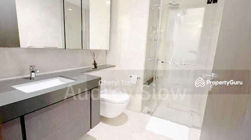 AVENUE SOUTH RESIDENCE 8