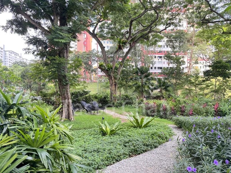 STIRLING RESIDENCES 4