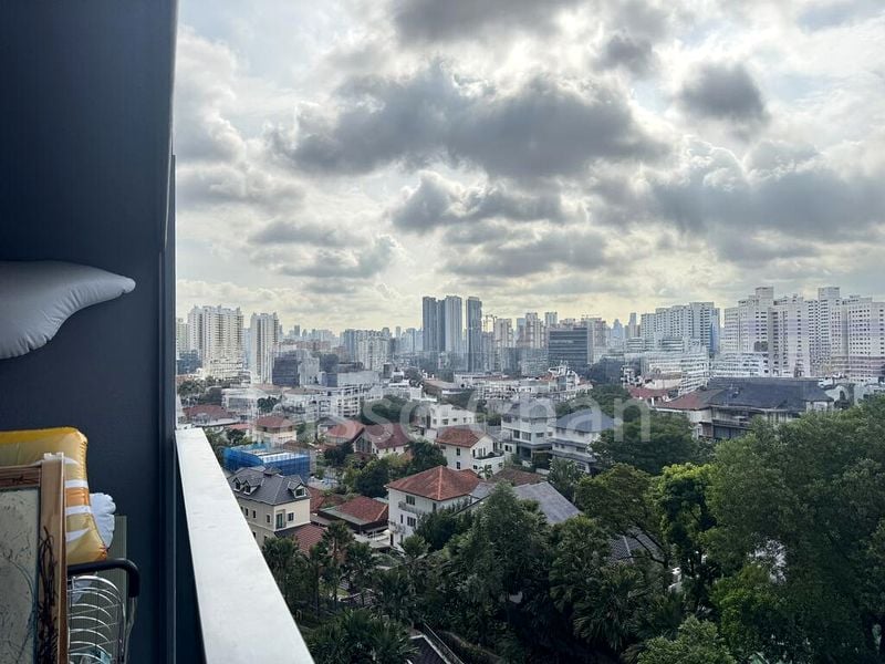 STIRLING RESIDENCES 10