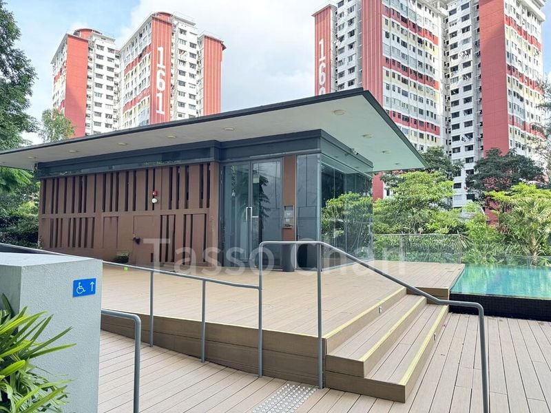 STIRLING RESIDENCES 11