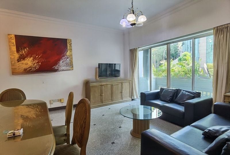 ROYAL PALM MANSIONS 4