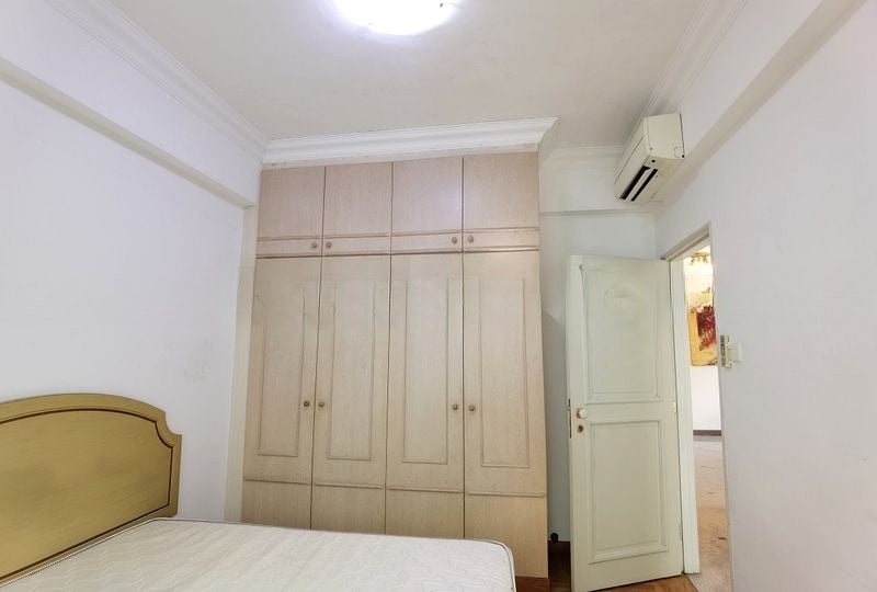 ROYAL PALM MANSIONS 9