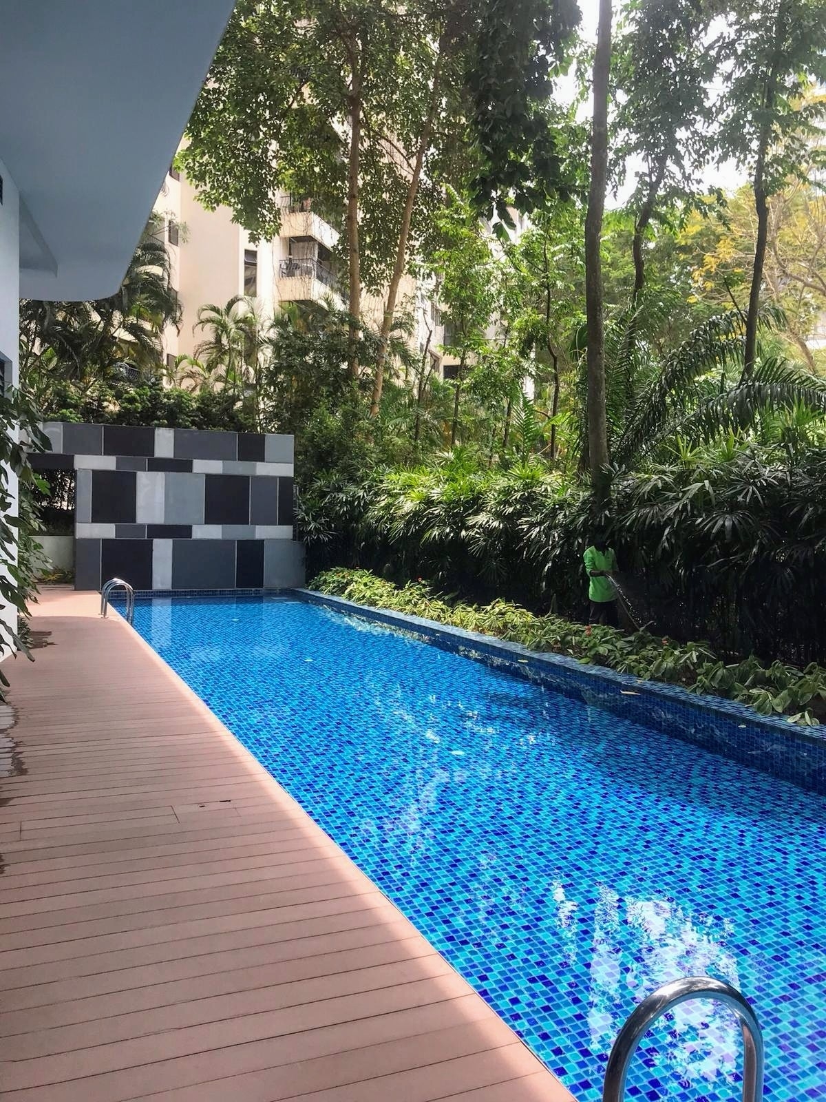 ILLUMINAIRE ON DEVONSHIRE 12