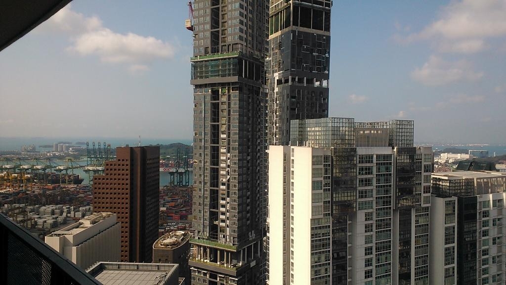 INTERNATIONAL PLAZA 4