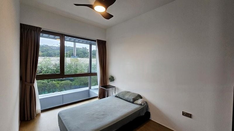 THE REEF AT KING'S DOCK 7