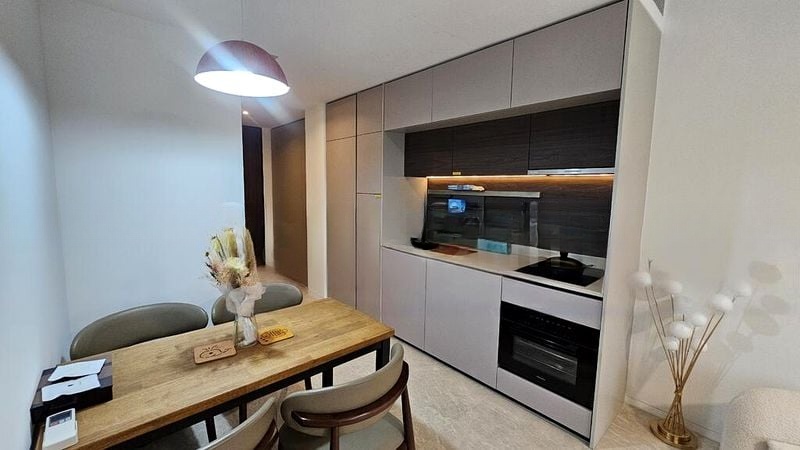 THE REEF AT KING'S DOCK 9