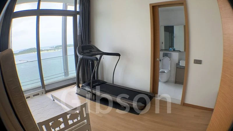 THE OCEANFRONT @ SENTOSA COVE 5