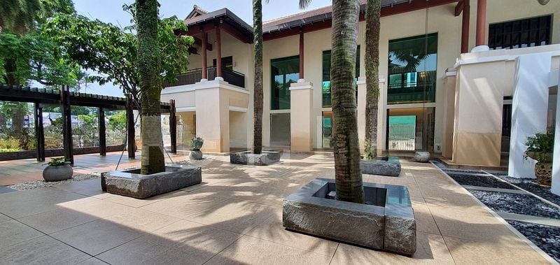 BRIZAY PARK 8