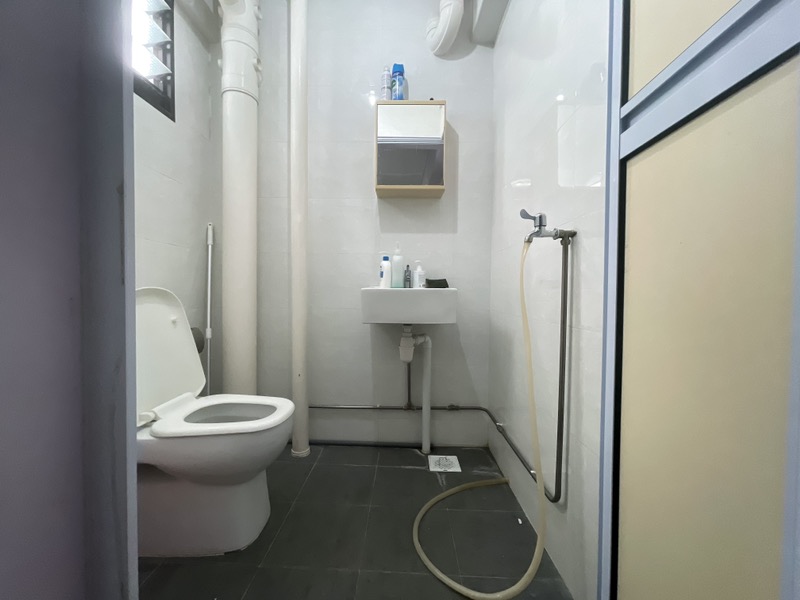 JURONG EAST ST 13 11