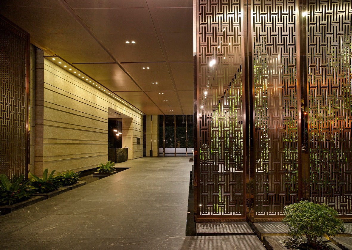 REIGNWOOD HAMILTON SCOTTS 7